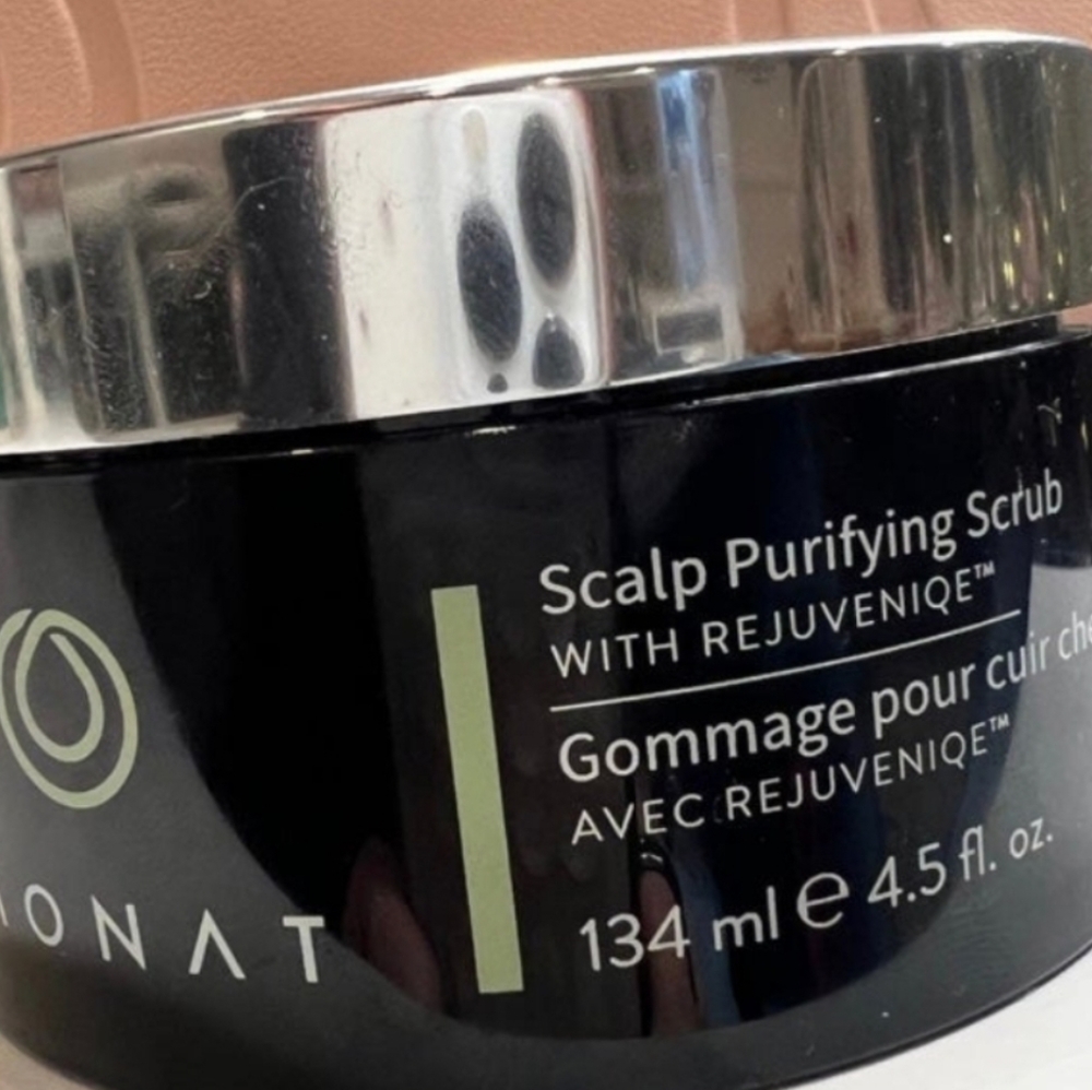 Scalp scrub